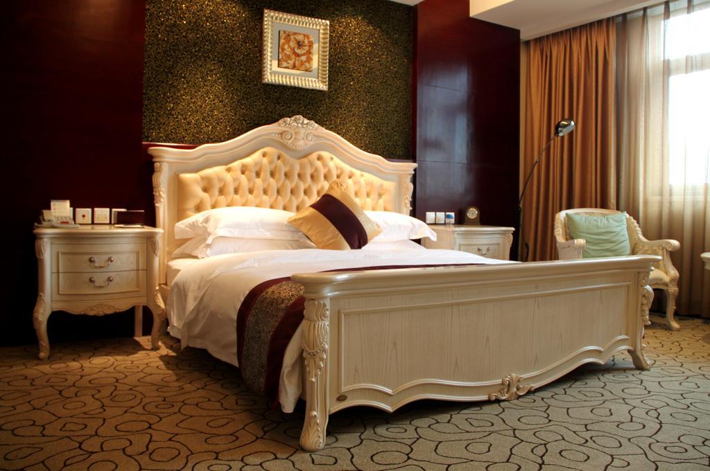 Dynasty International Hotel Kunming Quarto foto